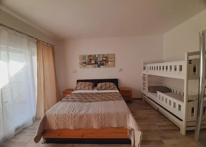 Iva Ferienhaus Rastevic